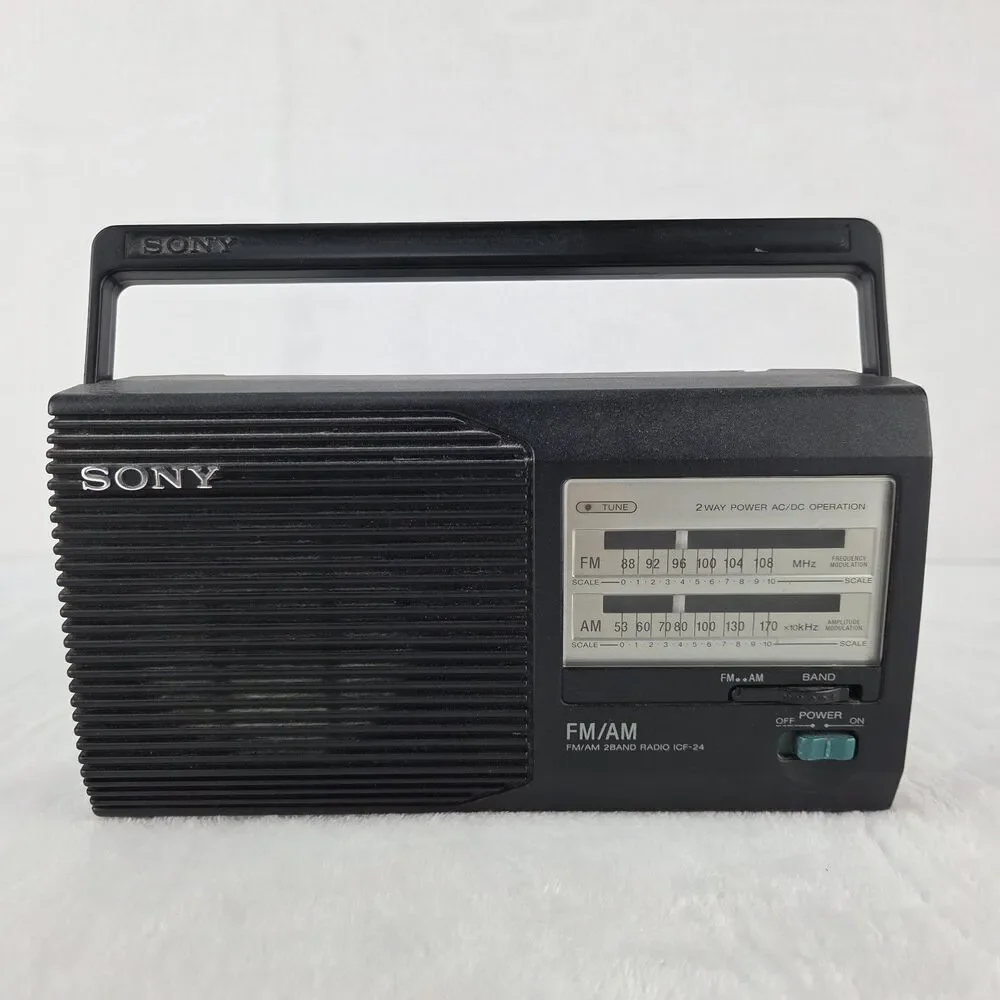 Vintage Sony FM/AM 2 BAND Radio ICF-24 Portable 4 AA Batteries/Power Cord-WORKS
